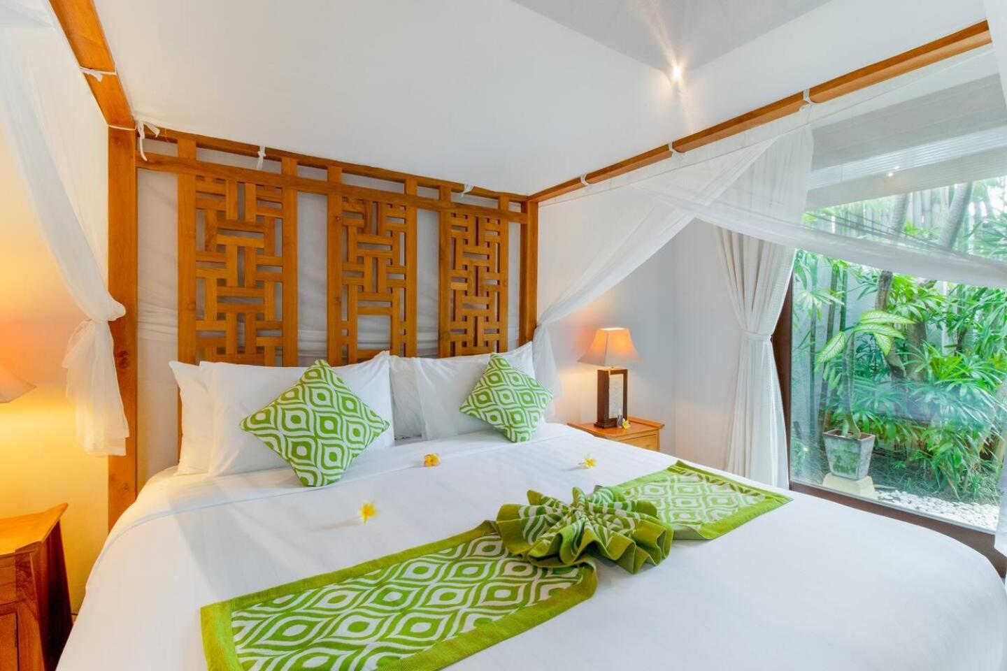 Willa Heart Of Seminyak, 2Br, Sleeps 4, Walk To Bintang Zewnętrze zdjęcie