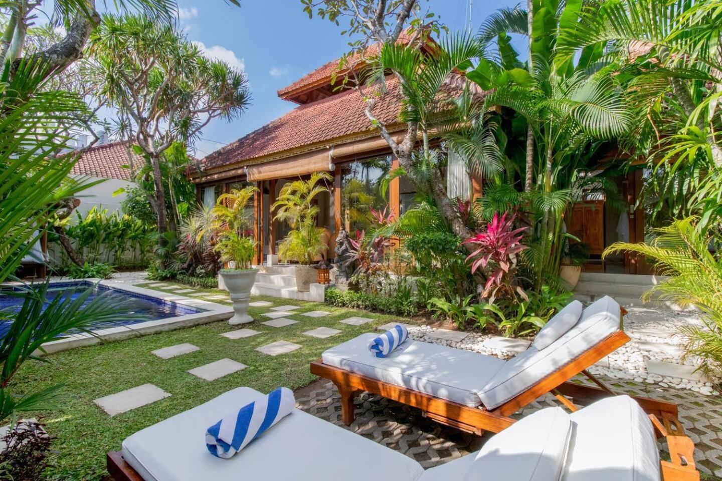 Willa Heart Of Seminyak, 2Br, Sleeps 4, Walk To Bintang Zewnętrze zdjęcie