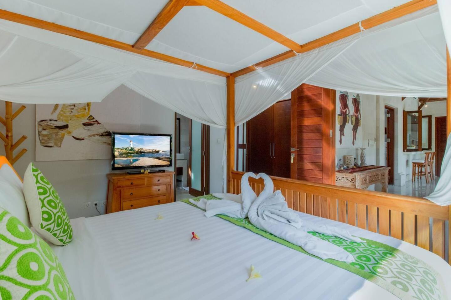 Willa Heart Of Seminyak, 2Br, Sleeps 4, Walk To Bintang Zewnętrze zdjęcie